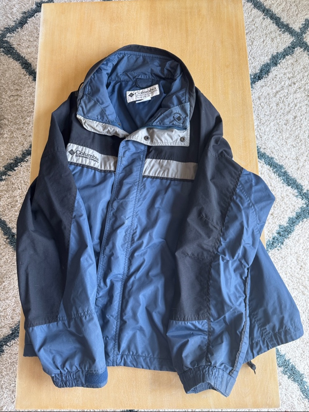 Columbia Men's Blue and Black Shell Jacket - XL